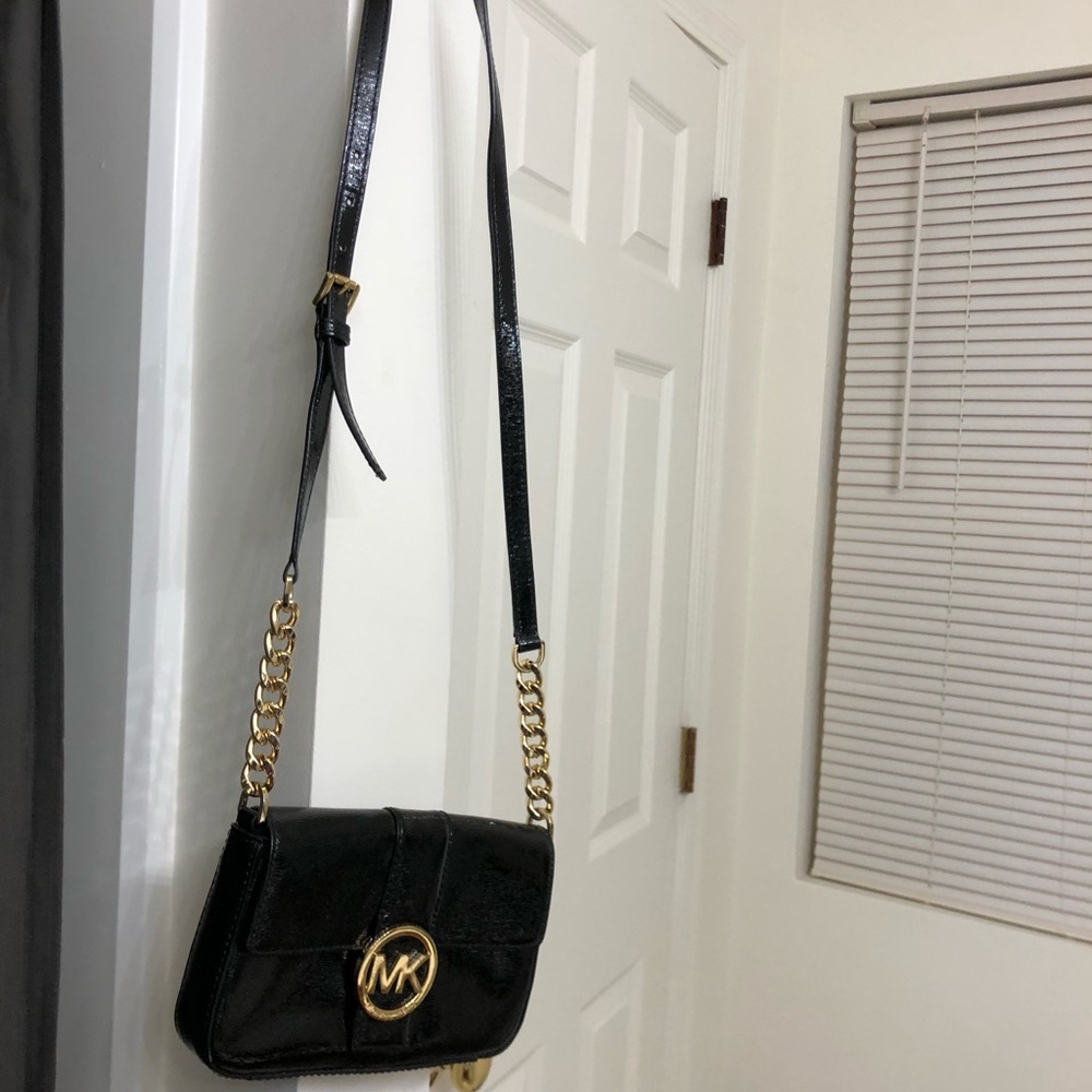 Michael Kors crossbody purse